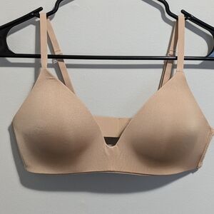 Skims Wireless Form T-shirt Demi Bra